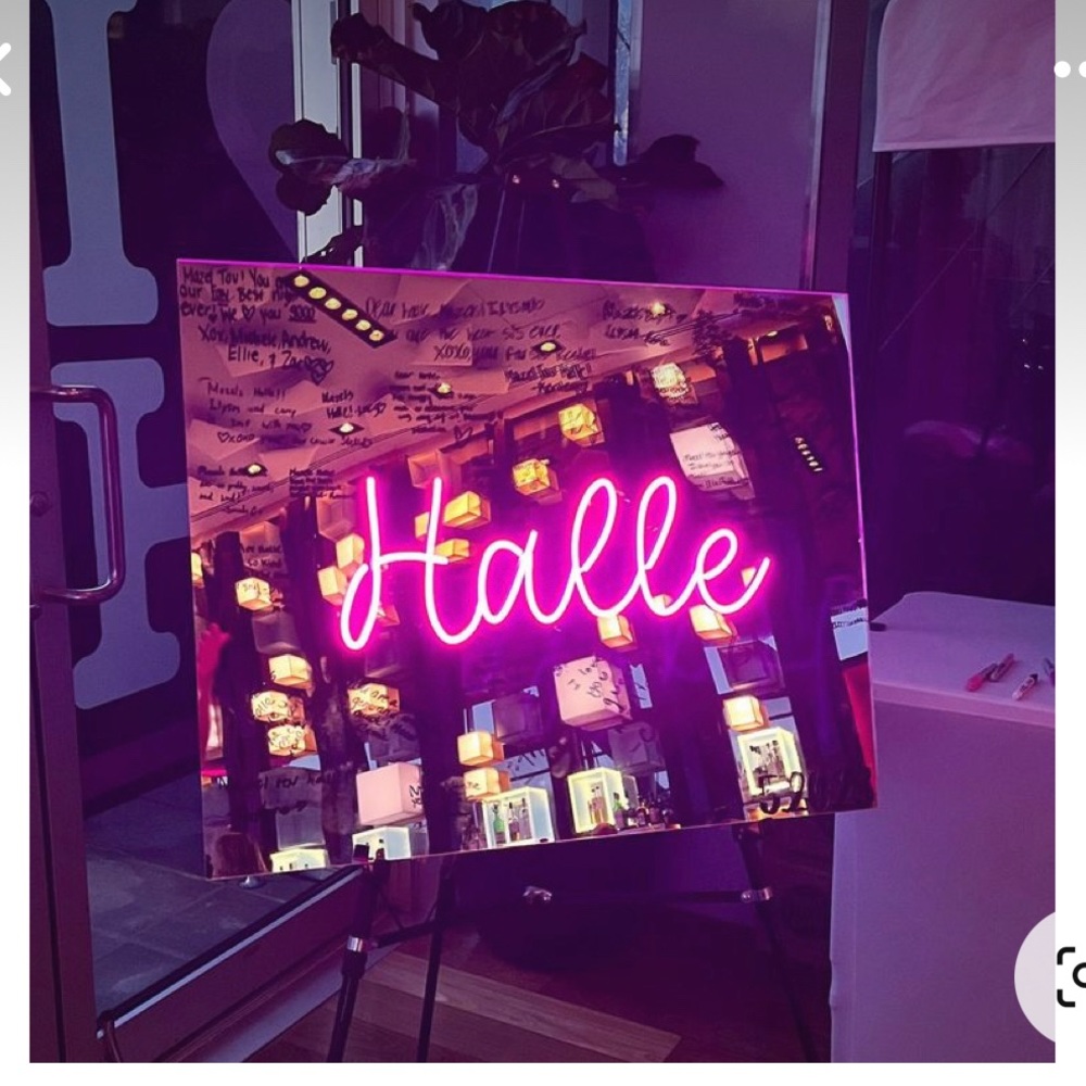Custom mirror